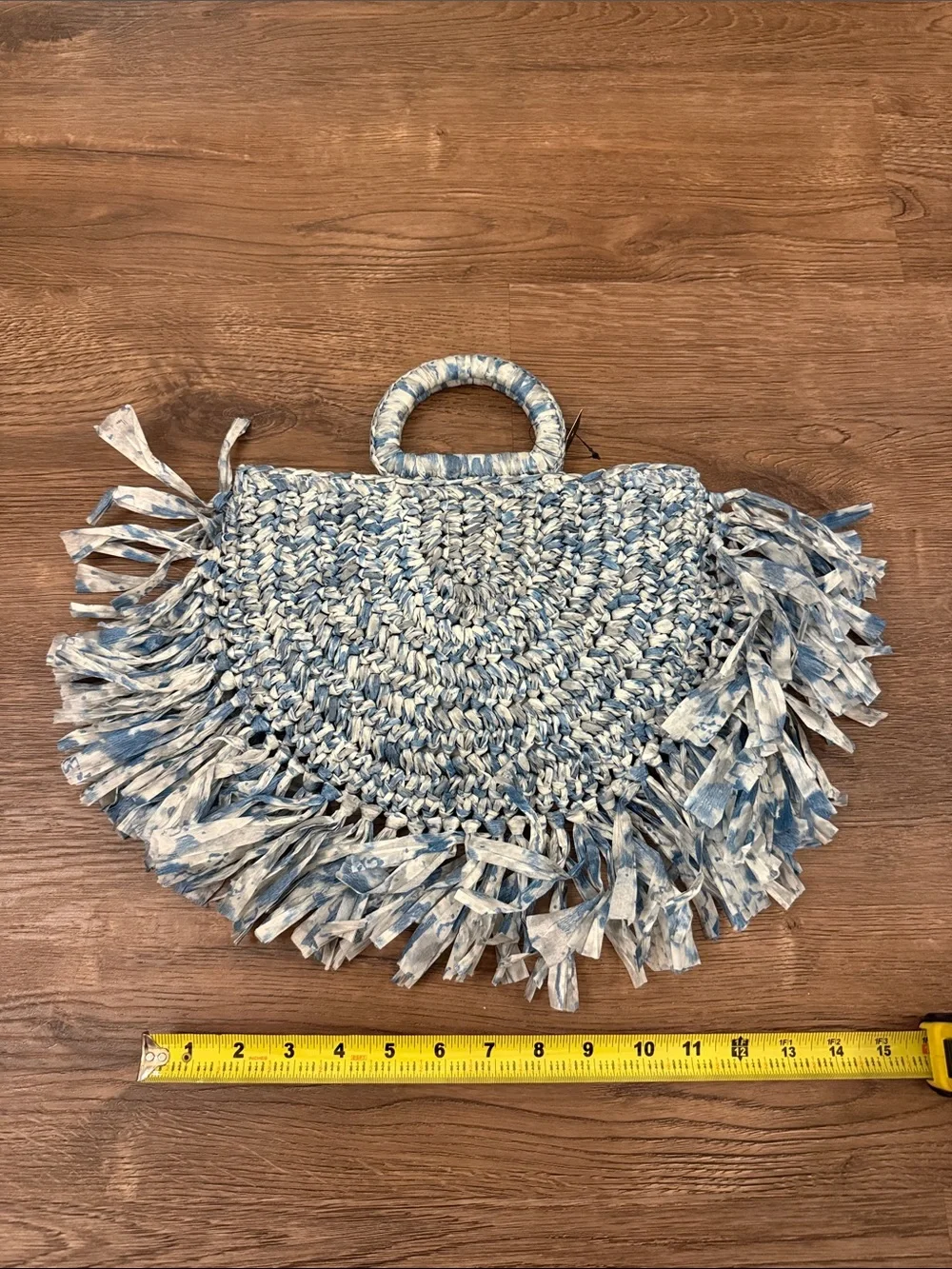 Woven Fringe Round Handle Raffia Tote - Blue and White